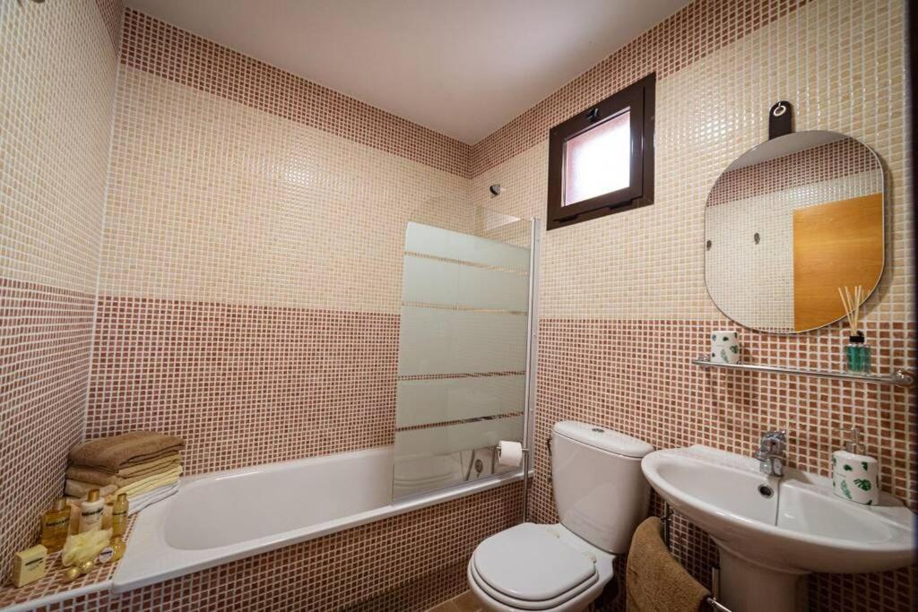 Apartamento Relajante Con Vistas Al Atardecer En Aguilas Bagian luar foto